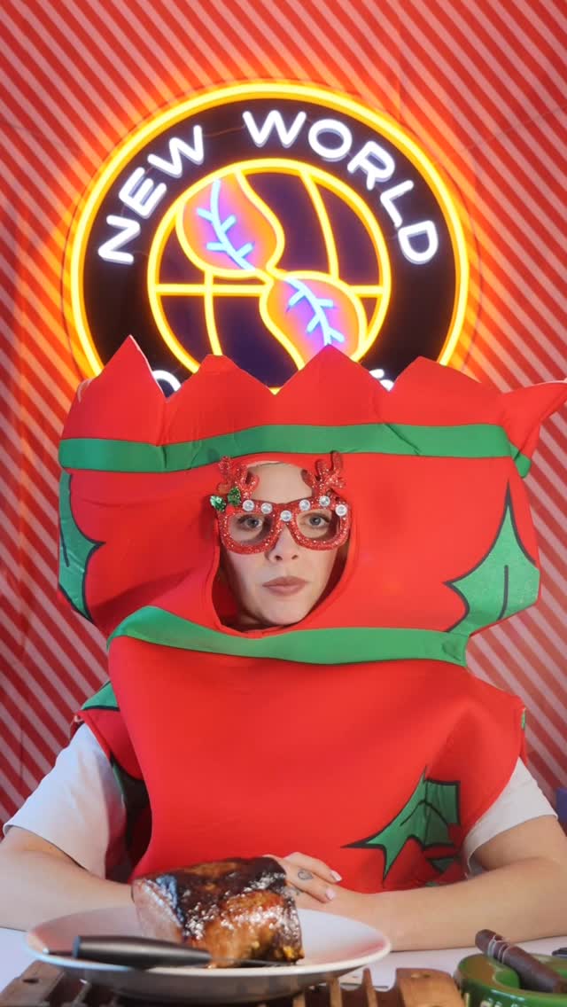 TOR ADVENT CALENDAR DAY 15 🎄⭐️
Today it’s the @lfdcigars and some honey glazed ham 😛
La Volcada is about a dance, and this pairing is a dance between sweet and salty 🔥
See you tomorrow!
#lfdcigars #laflordominicana #cigar #cigars #botl #sotl #cigarlife #cigaraficionado #cigarsnob #nowsmoking #cigarsociety #cigaroftheday #smoke #stogie #cigarphotography #newworldcigars #cigarstagram #cigarboss #cigarworld