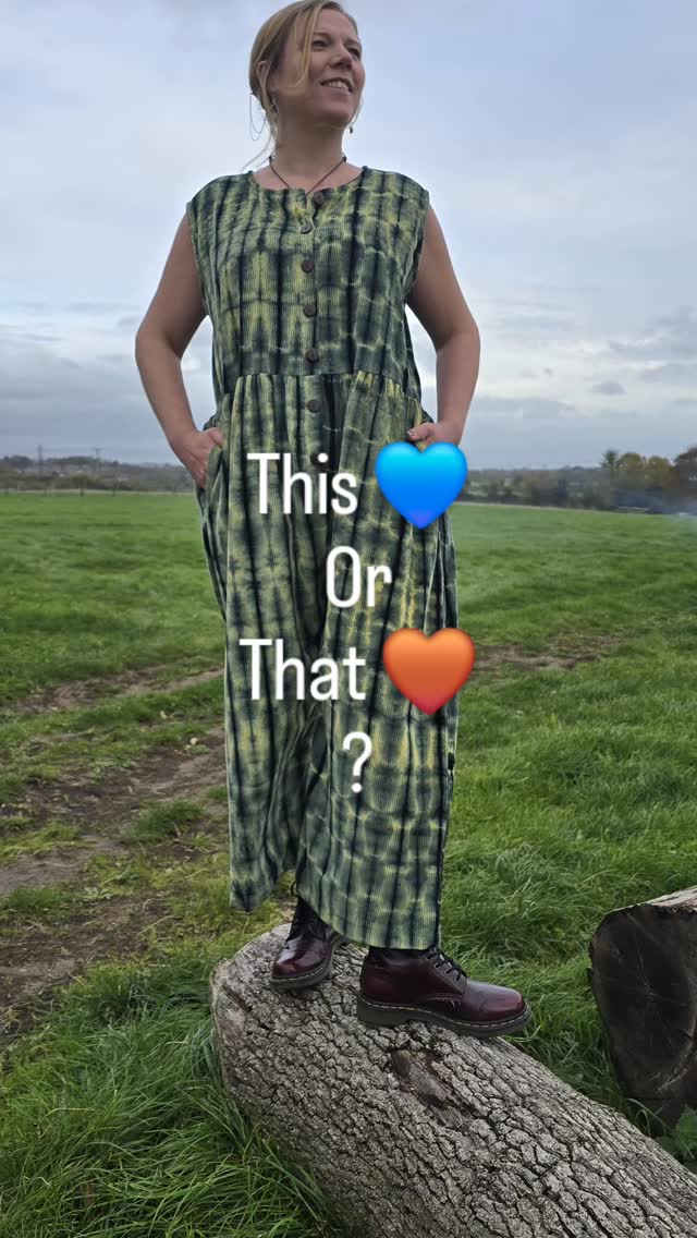 This or That?
Our jumpsuit is absolutely perfect for the darker months.
Made from hard-wearing, heavy corduroy making it perfect for layering.
Deep side pockets, obviously 💅
And available in:
💙 Blue Hue
Or
🤎 Forest Floor
Buy it here: www.peachypearclothing.co.uk under 'Moss & Moon'
#jumpsuit #dungas #thisorthatfriday #bohoclothing #sizeinclusivebrand #Peachypearclothing