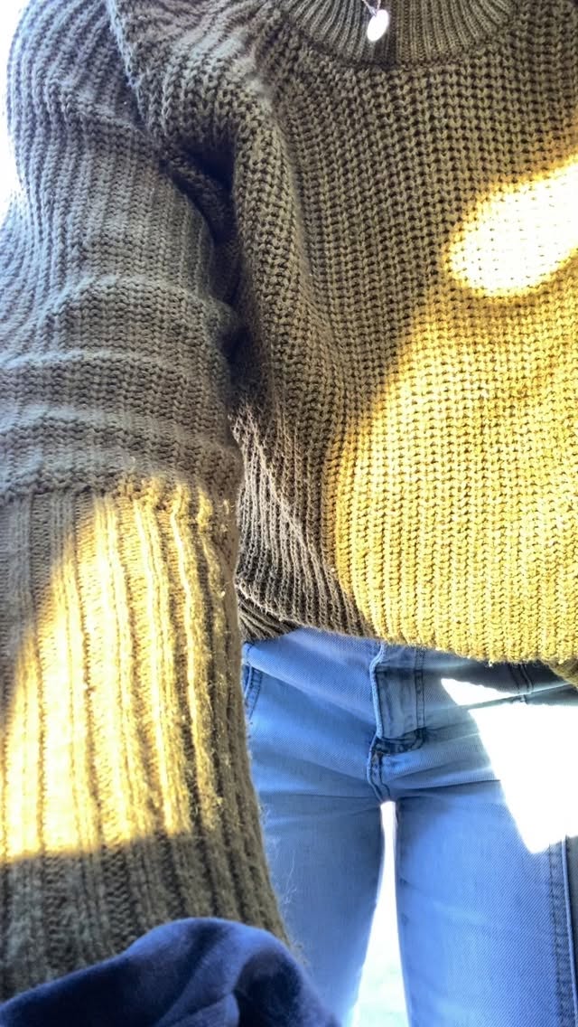 When people ask what I’ve been up to…
This reel is just the wedding photographer edition. Honestly, I should make a mom-life version too (but only if you want 😂). It would mostly be me:
✨ making sourdough like it’s my full time job
✨ training for HYROX because… why not add chaos?
✨ catching a couch soaring kid midair because he thinks he’s nacho libre (every night)
✨ chasing a weeble-wobble baby with suspicious speed
✨ and reminding myself to drink water like it’s rocket science (the formulas are formula-ing… into thin air 😅)
In short: I’m kinda busy. But like… the cute kind. 📷
Soooo, make the mom-version or nah? 😂
virginia wedding photographer . candid wedding photographer virginia . virginia micro wedding photographer . silk wheat photography