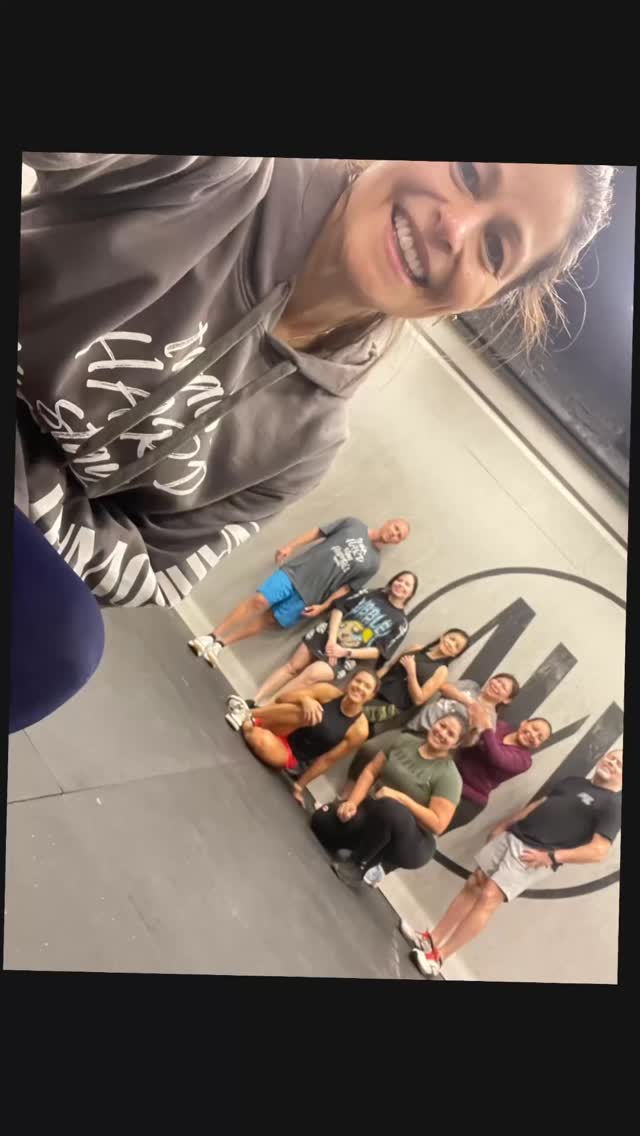 Happy Friday Fit Fam
Which workout hurt your feelings the most this week? đ
Doesnât matter what time you show upâevery class delivers the sweat, the burn, and the regret
#CrossFitNarroway #NarrowayStrong #EarnYourSweat