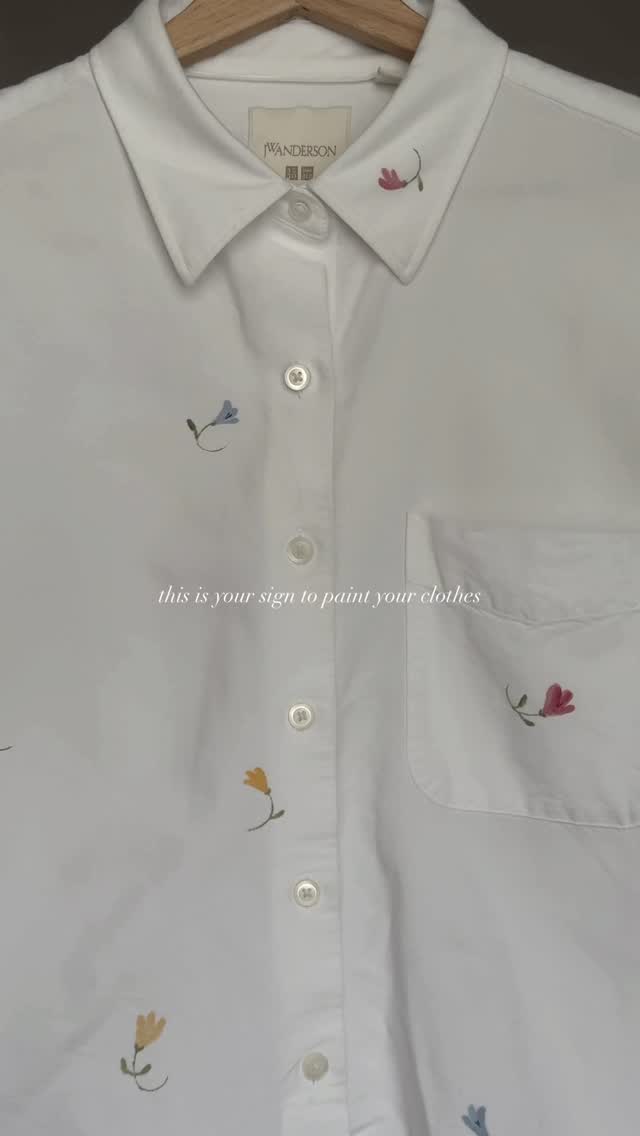 gave my shirt a little upgrade and painted small flowers on it 🌸
#floralart #paint #artist