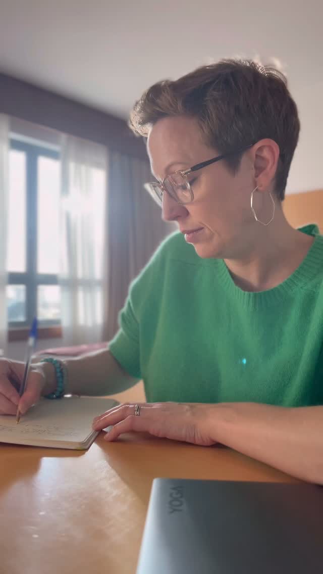 90 peaceful minutes to sit with your thoughts, a notebook & pen, and a series of journal prompts from me, along themes like
✨ Identity
✨ Self-care
✨ Boundaries
✨ Goal-setting
✨ Mind management
✨ Gratitude
“I’d really recommend Journal Club. It’s been a chance to dedicate some time to myself and reflect and think about future aspirations and goals. Jules is a fantastic host and is kind, friendly and very welcoming. She poses lots of questions and gives us time to write and then share if we want to. There is absolutely no requirement to share but I have learnt so much from others on the course and I’ve joined a real community. It’s been life-changing for me and I love it. Thank you so much, Jules.”
£15.00 per session
🎥 Recording & slides available for those who sign up but aren’t able to make it live
⚠ Minimum 6 participants needed per session. (If a session is cancelled due to low numbers, your booking will roll over to the next month.)