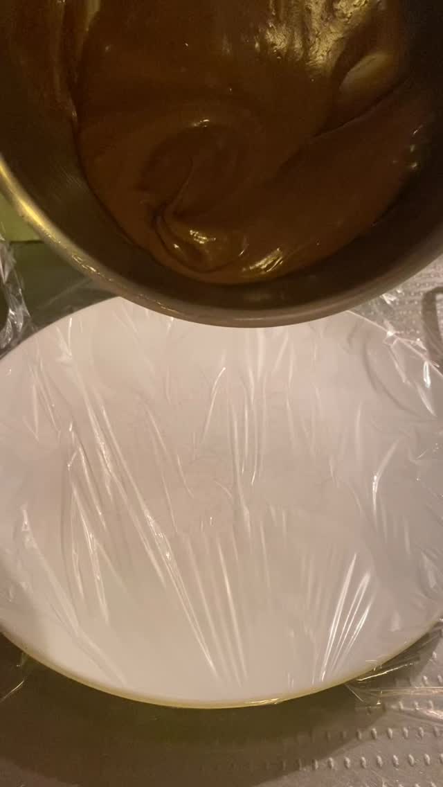 ✨ A little behind the scenes from my Christmas kitchen…
🚨Tomorrow is the last day to order!🚨
Thank you for all the love, messages and support this season! ✨💕 It truly means the world 🤍
If you’ve been thinking about it, this is your sign ✨
DM to order 💌
#ilogourmet #rakastanbrigadeiroa #iloistajoulua