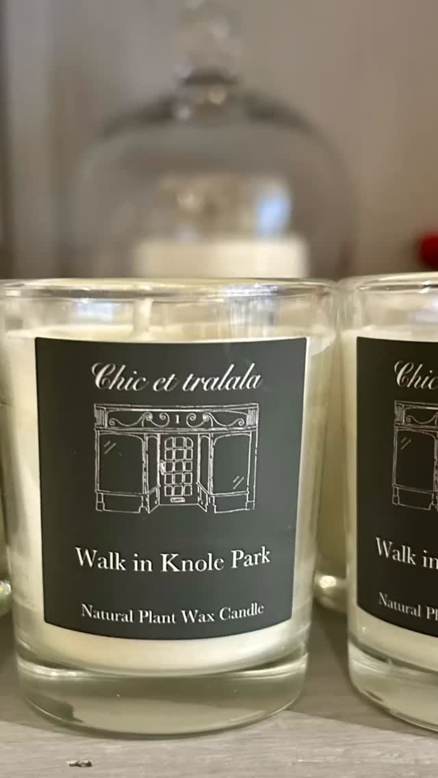 Gifts for you or not, we have a new batch of your favourite home fragrances that just arrived! Winter Scent diffusers and small oil bottles (try a few drops of oil on your entrance mat: welcoming and delightfully Christmassy! ) #independentretailer #sevenoaks #sevenoakslifestyle #shoplocal #countryliving #prelovedbranded #sevenoaksmums #christmasgiftideas