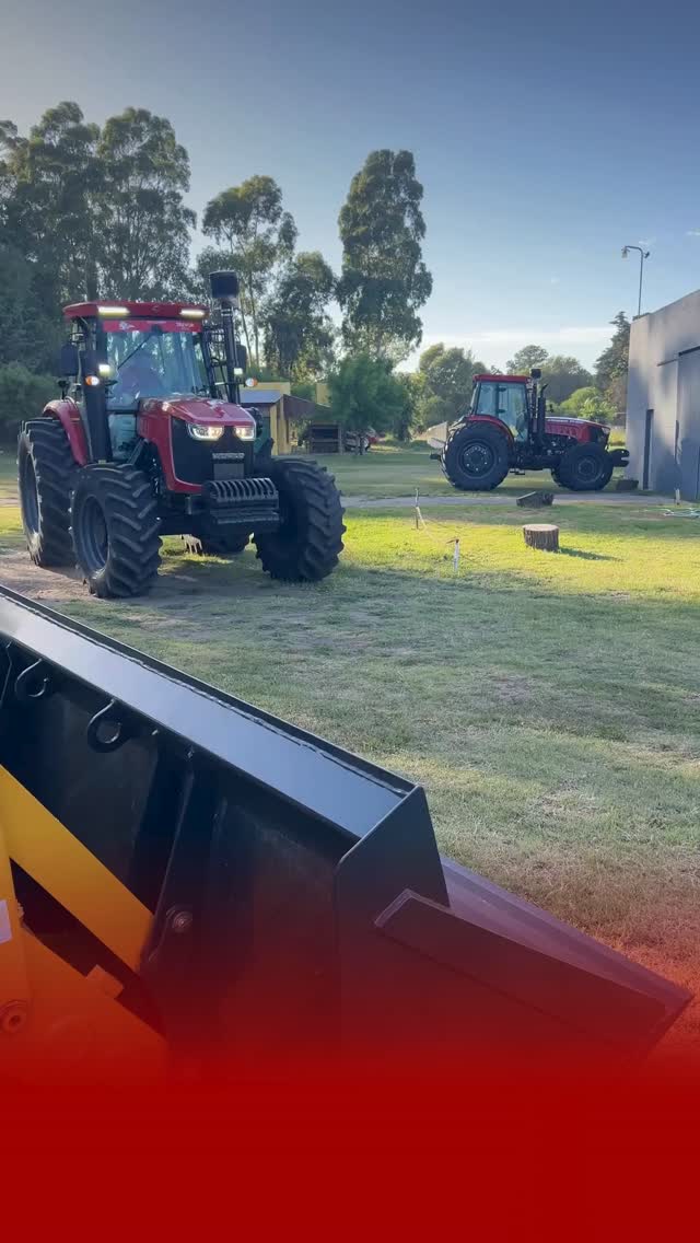 ¡Felicitaciones Jorge Storck! Muchas gracias por confiar en Trevor Agro
📍Entrega de un tractor de 180 hp en Colonia Lapin
Sumate a la experiencia, entrega tu usado como parte de pago y adquirí tu unidad nueva🔄
📞📲No dudes en consultarnos
#agrochery #tractoreschery #agronegocio #maquinariaagricola #trevoragro #trevoragromaquinaria #agro #campo #campoargentino #tractores #americanagro