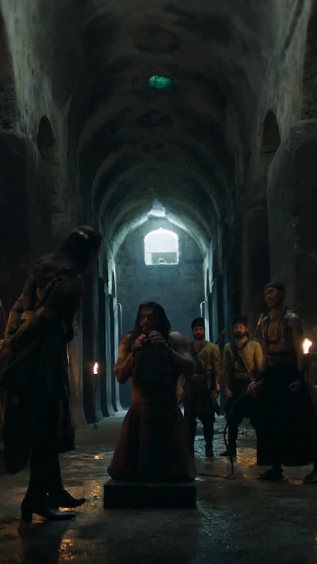 Stasera divano, popcorn e le ultime due puntate di #Sandokan! 🐅Sandokan affronta il Sultano, ....