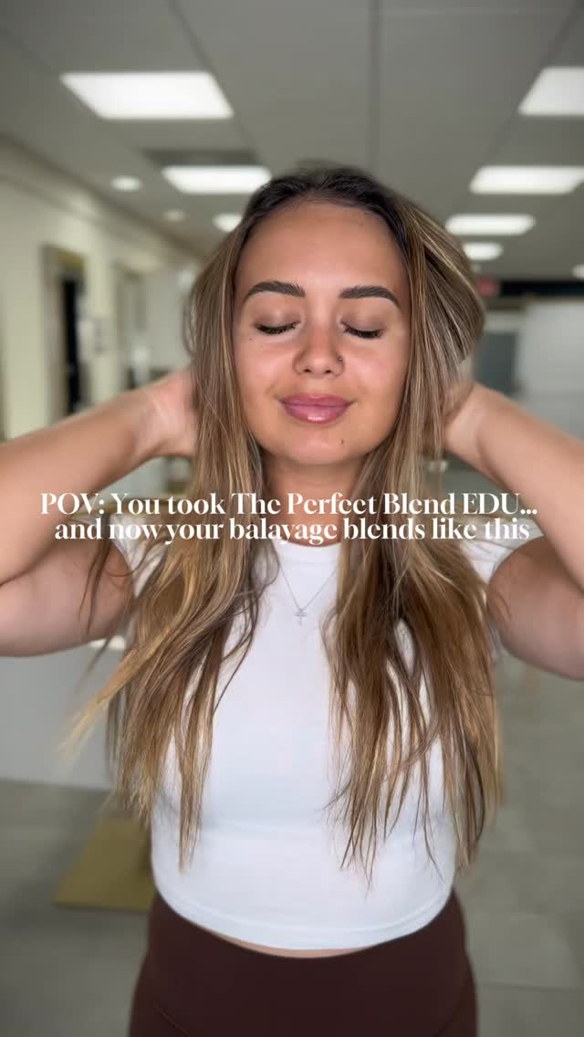 These results aren’t luck, they’re education. The Perfect Blend EDU gives you the blueprint for seamless, consistent, lived-in blondes ✨📚
.
.
.
.
#HairstylistEducation #BalayageCourse #SixFigureStylist #BlondingTechniques #theperfectblendedu
