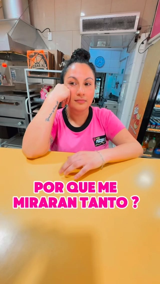 A cualquiera le puede pasar 👉🏼👈🏼 😅
#usach #humor #pizzaquemada #pxl #pizzasxl #humorchileno #estacioncentral #universidaddesantiago #pizzas #challenge #tropicoqueta #santiago