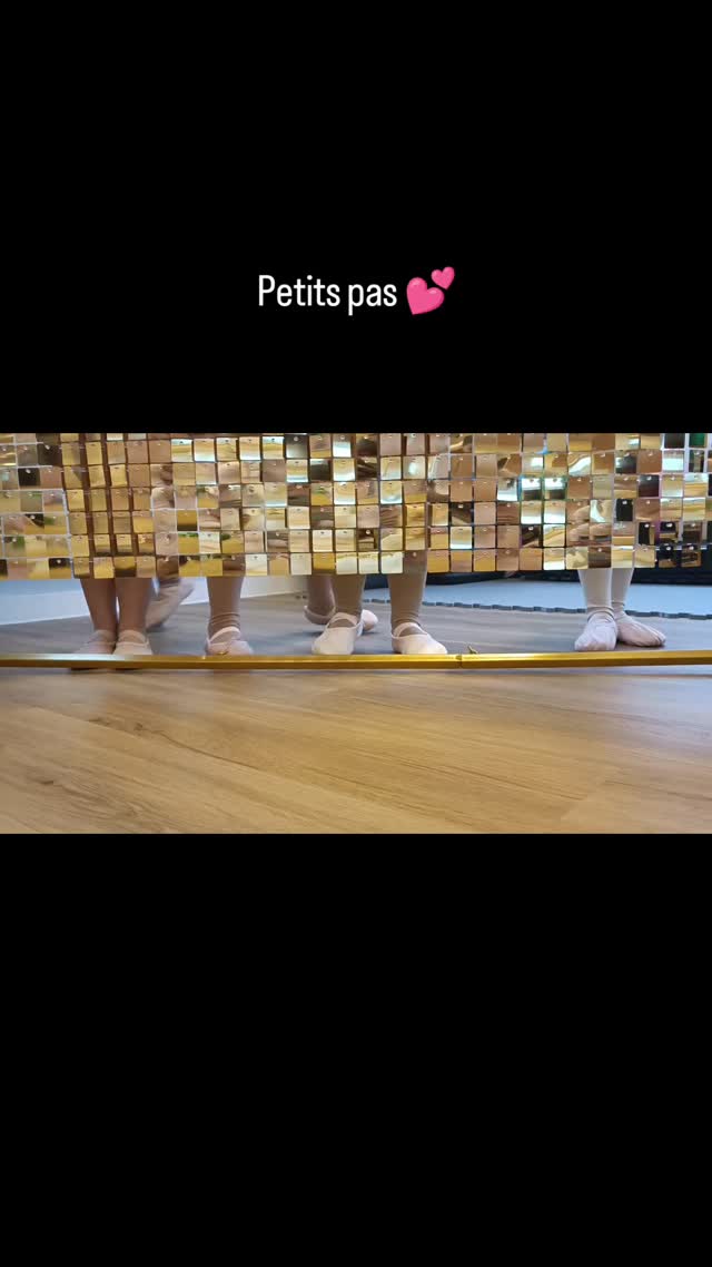 These tiny feet make my day 😊