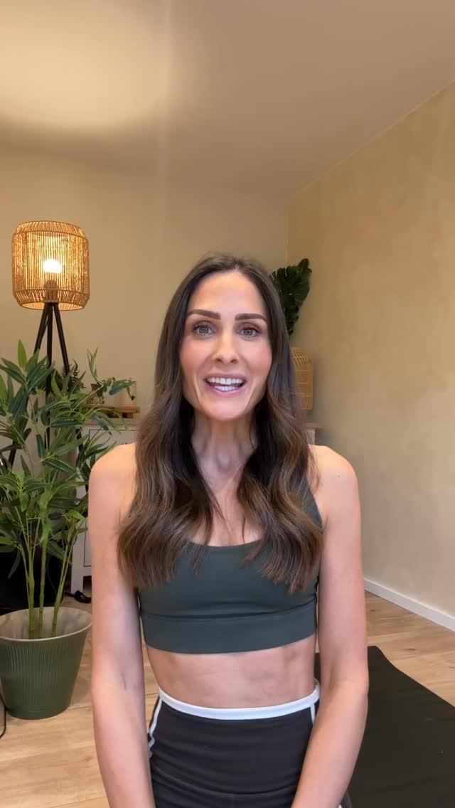 Don’t wait until January!! 🌸
Why when it gets to this time of year do we often say will start next year when December is the month that demands the most from us?!
It is the busiest month, but that is not a reason to put your mental health on hold as this impacts every single thing in your life. And this is why I created the 12 days of festive regulation - 10 minutes a day, 12 days to feel calm, connected, grounded and most importantly the most YOU this Christmas 🎄
It’s not too late to join Link in bio for your 7 day free trial ✨