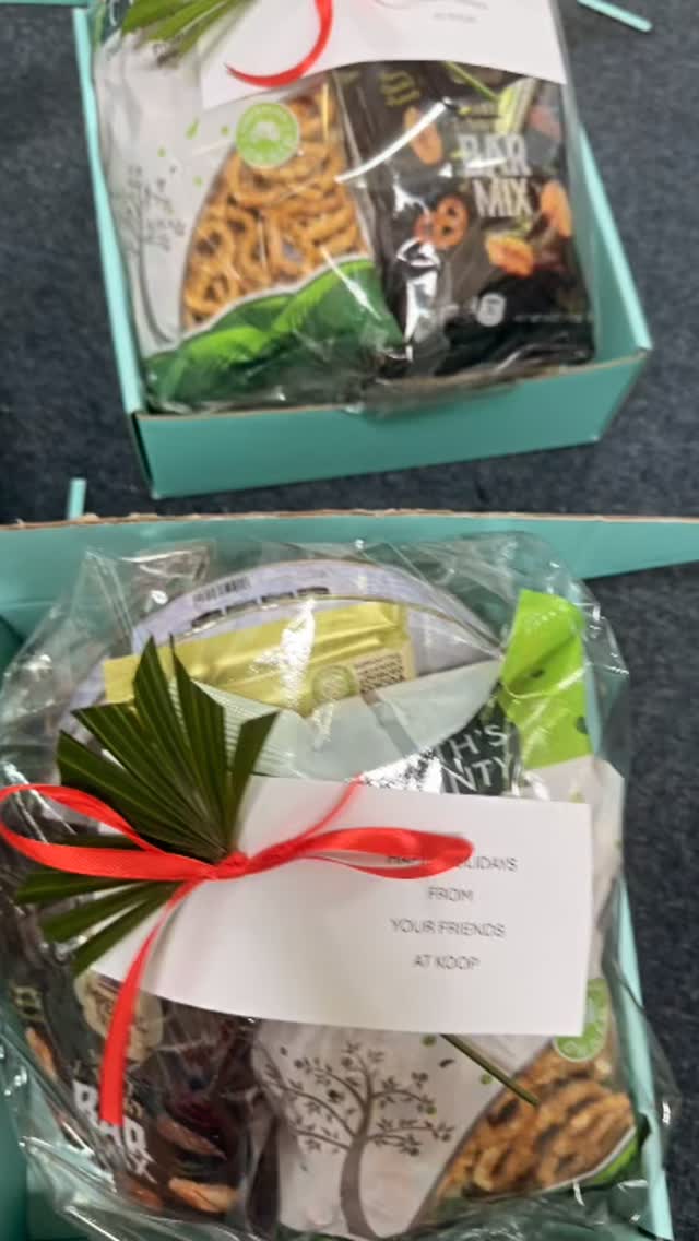 Corporate orders🎄
Still got time for Christmas present.
Shop today!
.
.
.
#tourismfiji #fiji #theprojectscollectivefiji #fijiislands #fijiairways