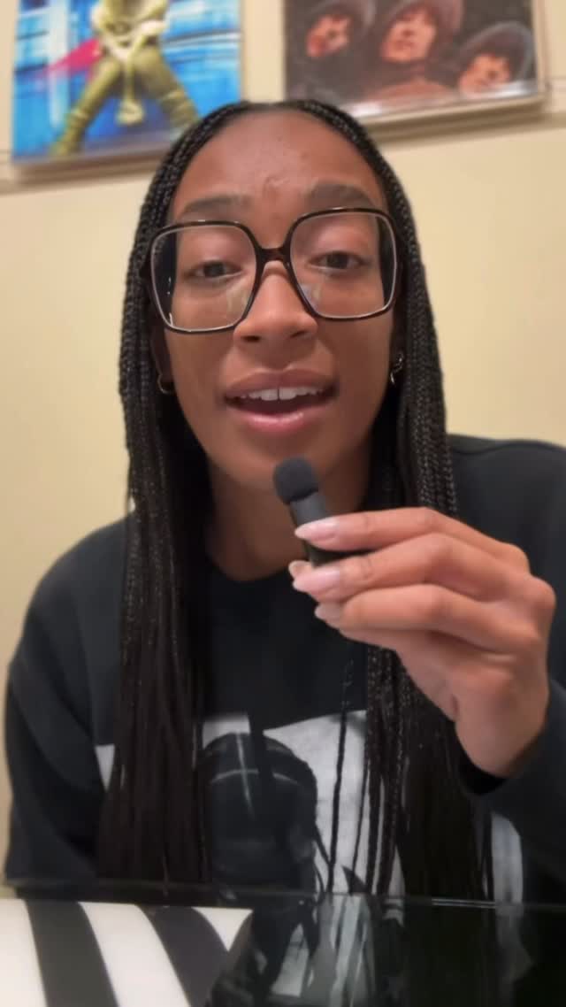 idk if you’re like me, but i like to play songs until i get sick of them! 😵💫
follow @eliteurbanite to keep up with all things eclectic & culturally aware!✨
🎧 Tune in to Elite Urbanite Radio on Spotify! 🩷
keep up with @eliteurbanite on TikTok!📱
•
•
•
tags: #entertainment #newmusic #popculture #contentcreator #onrepeat