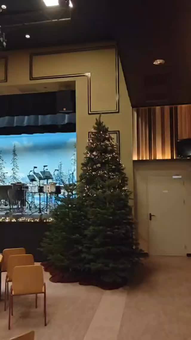Wij zijn er klaar voor! We zien je graag vanavond om 20.00 in het Wapen van Wanroij voor het kerstconcert van muziekvereniging Sint Jan in samenwerking met Ensemble VIJF!🎅 Koop nog snel je kaartje via www.stjanwanroij.nl #muziekverenigingstjan #christmas #nieuwtalentenorkest #genieten