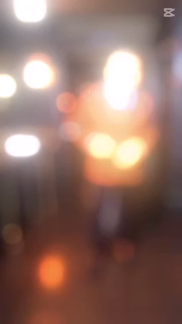 Duplasoros lezserség kék és barna kombinációval.
Double-breasted casual style in blue and brown combination.
@tramarossaofficial (chino)
@hockerty_official (boots)
#tiborstiluslapja #fashionblogger #ugoditibor