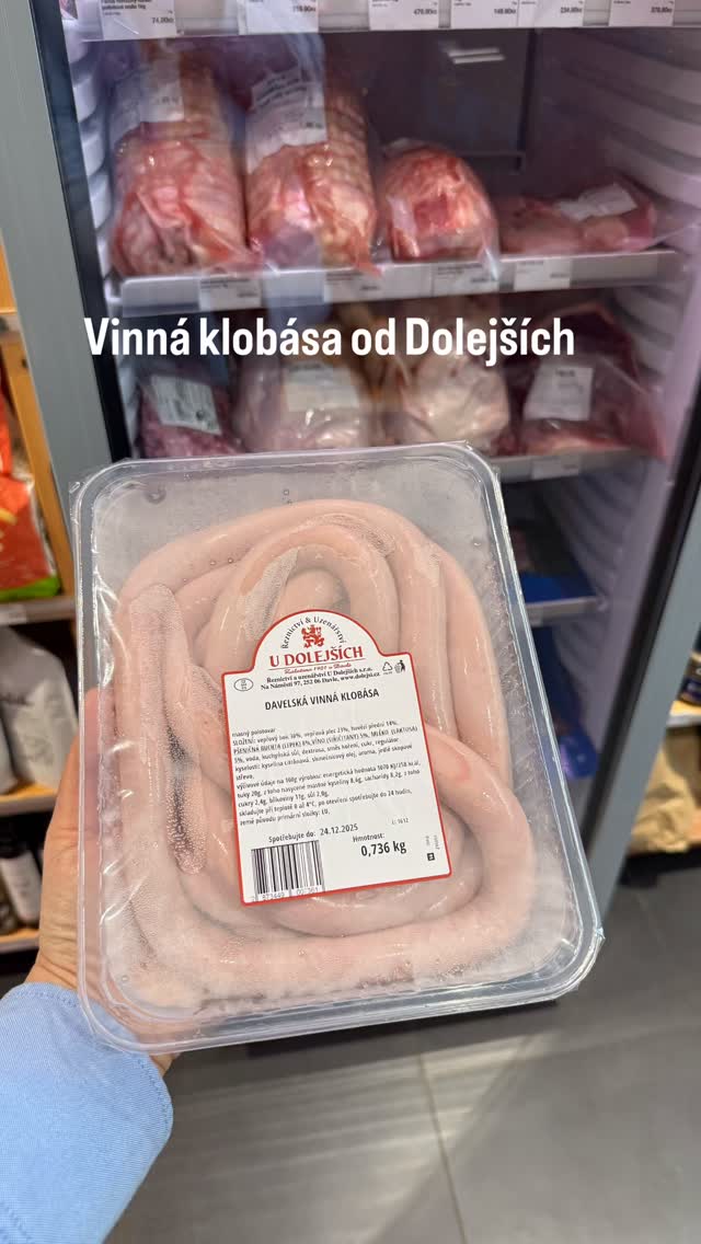 ❗️Upozornění: přîspěvek není vhodný pro vegany❗️
👉máme zásoby masa - krůtí, kuřecí, krkovice
👉skvělé masové rolády, pro které jezdíme jenom 3x do roka
👉ryby z Klatov - pstruh, kapr, losos (máme taky hlavu na polévku)
👉kachna, kachní stehna a prsa
