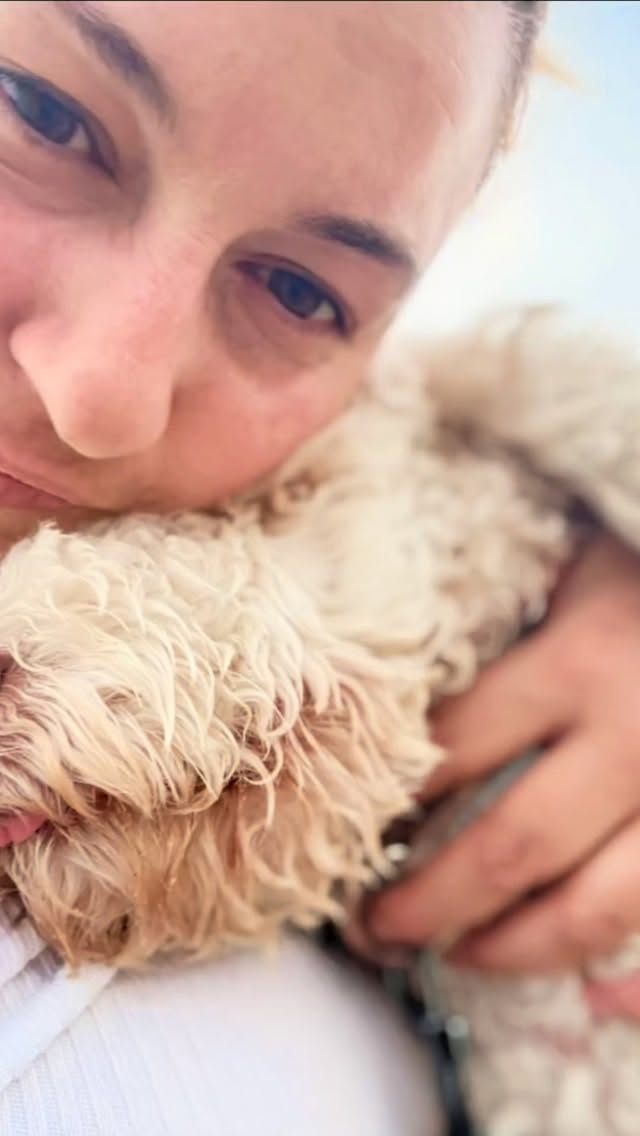 As this year comes to a close, my heart is so full 🌊
2025 asked for growth, surrender, courage, and deep healing — and I’m incredibly grateful for every lesson.
To my clients — thank you for trusting me, choosing yourselves, and allowing me to walk beside you on your journey.
To my community and supporters — thank you for believing in my work and cheering me on.
To my family — thank you for being my anchor through it all 🤍
This year was about healing, alignment, and coming back to what truly matters.
I don’t take a single moment, message, or connection for granted.
I can’t wait to support, guide, and grow with more of you in 2026 ✨
So much love and gratitude
#mindsetreset #merrychristmas #2025