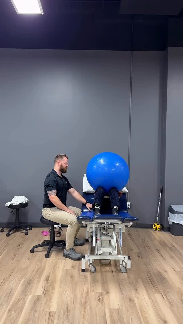 Balance training… but make it mobile. 😄 @activerecoveryphysicaltherapy PT Tyler proving that Physical Therapy doesn’t always look how you expect and that progress can happen even from rolling around 🛞🛞🛞🛞😆😆
Active Recovery Physical Therapists – Helping Hattiesburg move, heal, and thrive.
