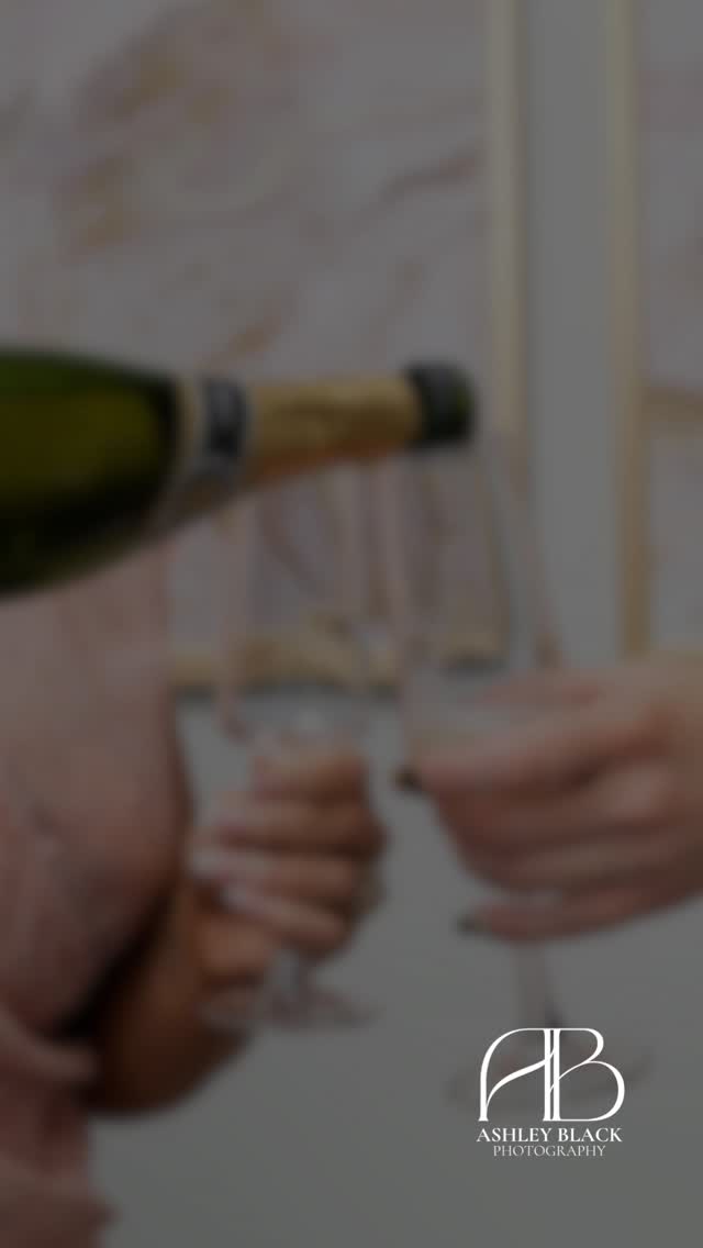 Most women I work with keep moving forward, barely stopping to notice how far they’ve come.
Even after major wins, it’s easier to focus on what’s next than pause and truly celebrate.
When you skip over your own moments, you miss out on lasting confidence—and so does everyone who looks up to you.
Message me if you’re ready to honor your year and give your story the spotlight it deserves. 🖤
#ChampaignPhotographer #StudioCelebrations #WomenEmpoweringWomen #YearInReview #CelebrateYou #UrbanaIL #CentralIllinoisPhotographer