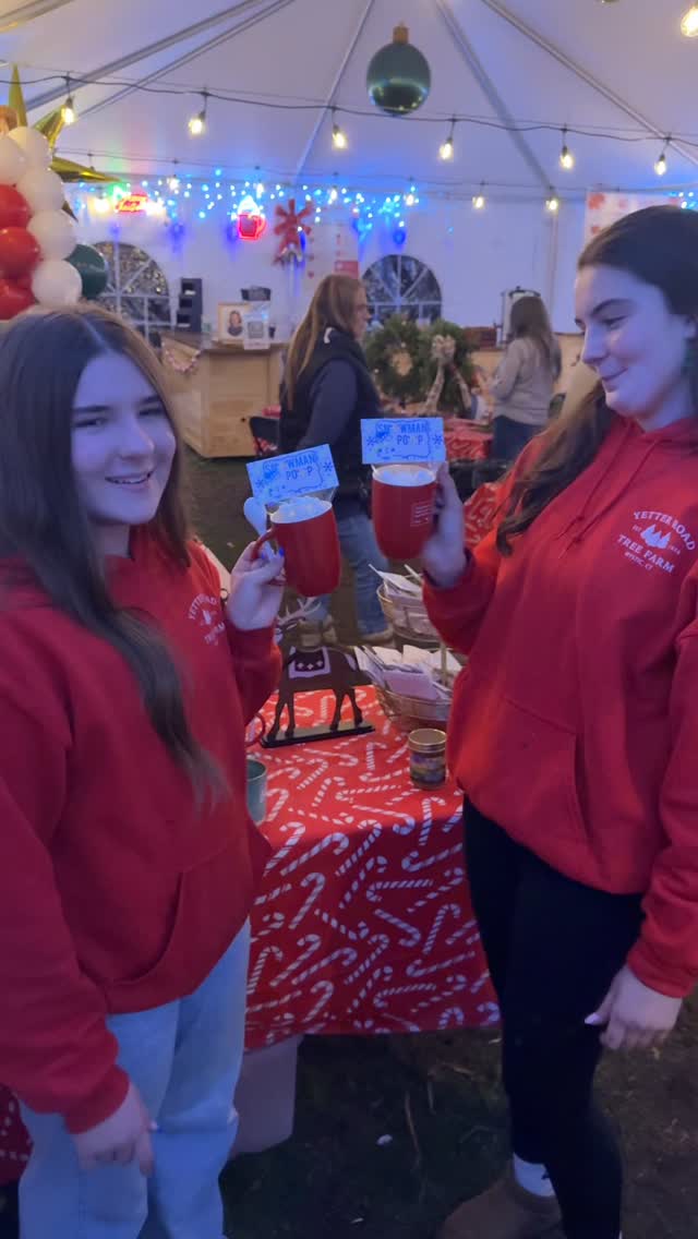 Seven days until Christmas 🎄
Stockings to fill or a last-minute gift to find? We’ve got you covered. Our shop is fully stocked with thoughtful, one-of-a-kind finds and we’re making fresh Christmas centerpieces daily. Stop in, take a peek, and soak in the magic.
Open every day until December 23
Mon–Wed 12–5 PM
Thu–Sun 9 AM–5 PM
#mysticconnecticut
#connecticut
#christmas