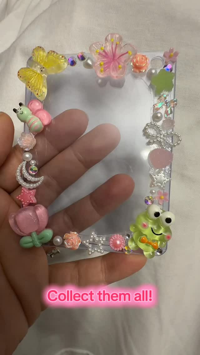 Custom bedazzled toploaders only at Harpyโs! Limited quantities available exclusively at @ahoustonmarket 2-day market The Holiday Edit ๐
Saturday & Sunday Dec 20th & 21st from 12pm - 6pm each day @posthtx
First 100 guests get a super cute holiday shopping tote, first 25 with special goodies inside!
Donโt miss the biggest holiday event this season! ๐
Last minute Christmas shopping??? We got you! ๐
Bring your besties!
Follow A Houston Market for more details, information and events!
#shopsmallbusiness #christmas #kpo #thingstodoinhouston #market