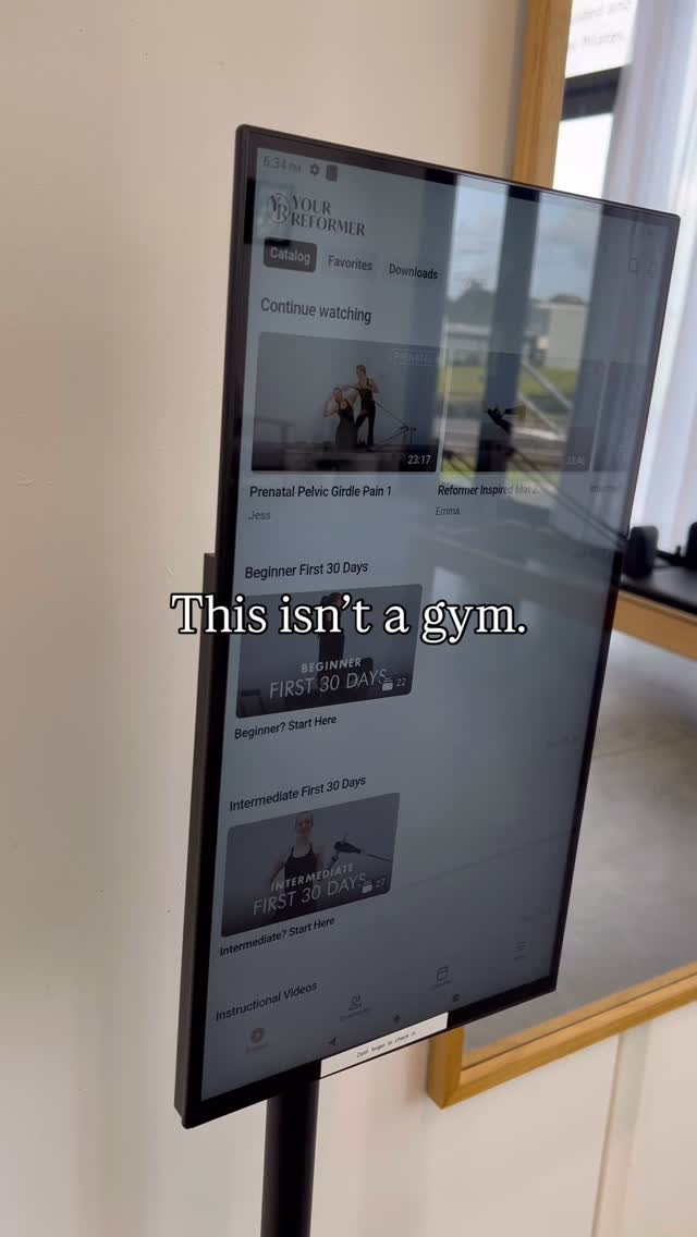 Most women don’t quit training because they’re lazy.
They quit because the system doesn’t fit their life.
At The Reform Her Room, you don’t have to:
• Keep up with a class
• Work around someone else’s timetable
• Feel watched, rushed, or overwhelmed
You train your way — self-led Reformer Pilates and functional training, supported by innovative tech so guidance never stops.
Open early. Open late. Open through the holidays.
Because real life doesn’t pause in December.
✨ Start now with a membership or concession pass
Link in bio
