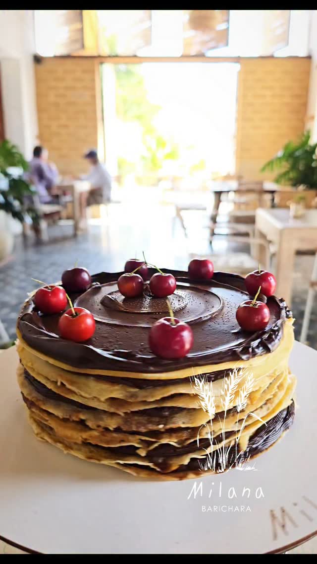 Feliz noche buena!
Un gran abrazo con sabor a cacao y frutos rojos 💘!
.
#Milcrêpe
#Milana
#Barichara