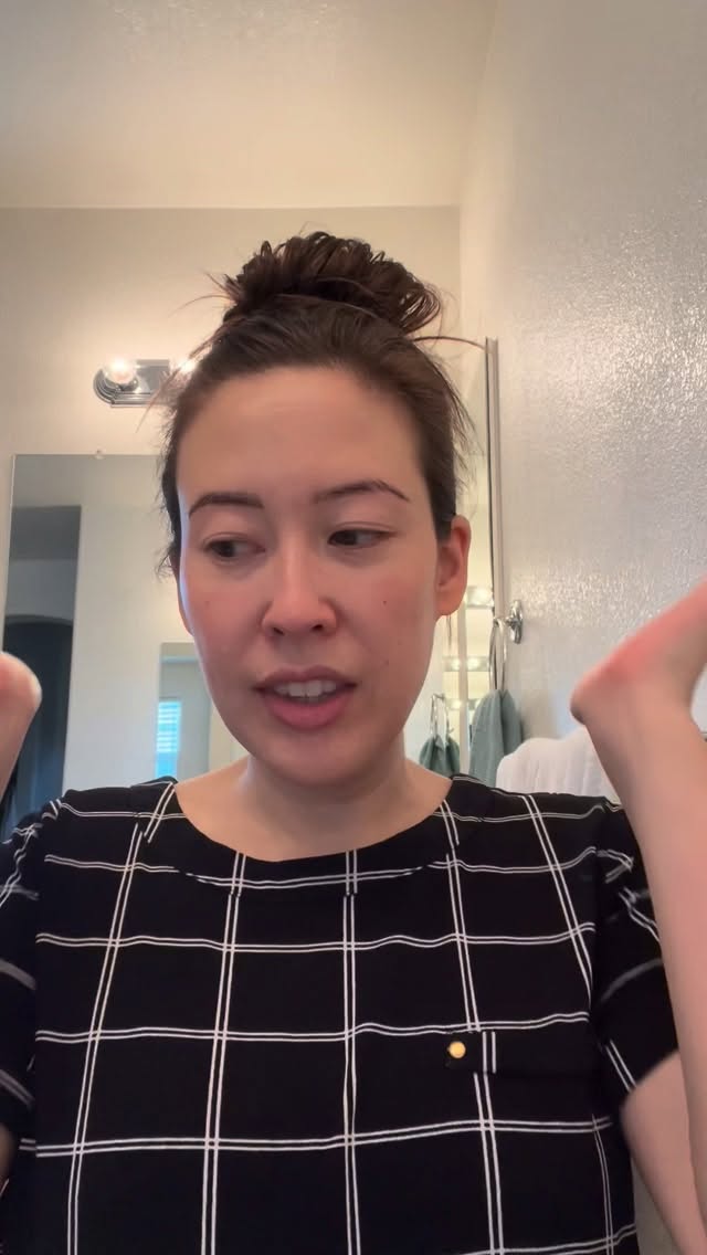 Case in point “I can never RECALL the correct word”.
#mombrainisreal 🤦🏻♀️