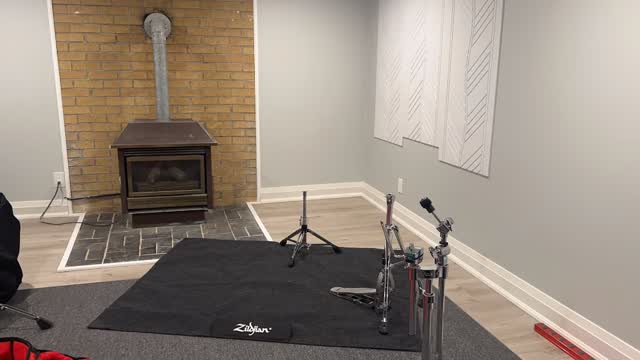 Weekend recap, drummer edition 🥁⏱️
After a super busy (but ridiculously fun) weekend with Gravity Junky, it was straight from the stage to the time-lapse of setting back up again. Proof that the hustle is real, the gear is heavy, and the vibes are still high.
Huge thanks to Back Alley in St. Thomas for having us — what a night! 🙌
Wouldn’t trade these long days, loud nights, and fast-forward setups for anything. On to the next one 🚐🎶
#GravityJunky #DrummerLife #Timelapse #GigLife #WeekendWellSpent BehindTheScenes StThomasMusic LiveMusic