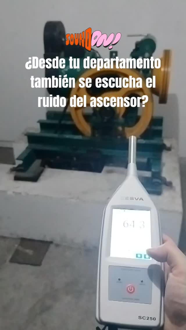 🔊 ¿Desde tu departamento también se escucha el ruido del ascensor?
En este video mostramos algo muy común en los edificios:
el ruido del ascensor visto desde la sala de máquinas.
⚙️ En particular, se escuchan los ruidos de impacto generados por los relés del tablero de control, que se transmiten por vía estructural y se perciben desde el interior de los departamentos. A su vez, se escucha el ruido tonal del motor en funcionamiento y el insoportable chirrido del freno.
🏢 Es un problema habitual en edificios existentes y nuevos,
pero la buena noticia es que se puede mitigar.
✔️ Diagnóstico acústico
✔️ Identificación de fuentes y caminos de transmisión
✔️ Medidas de control de ruido y vibraciones
✔️ Mejora del confort acústico y la calidad de vida
En VitruviuS trabajamos para que la tecnología funcione sin molestar.
Consultanos:
🌐 www.acusticavitruvius.com
📱 WhatsApp: + 54 9 11 6321 6230
#RuidoEnEdificios #Ascensores #Acústica #ConfortAcústico #IngenieríaAcústica #Vibraciones #VitruviuS