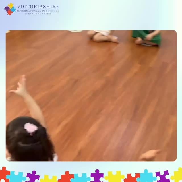 Ho Ho Ho ! Merry Christmas from our cuties 🎄🎅#victoriashire #vis #preschool #kindergarten #childcare #puchong #merrychristmas❤️