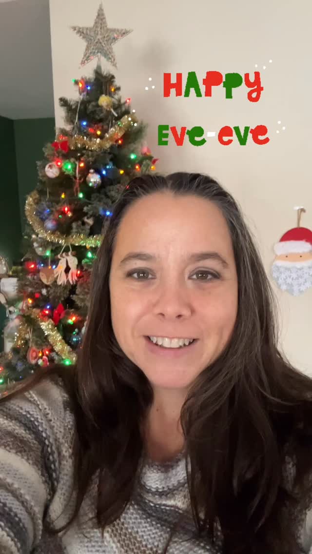 I just love
spreading
T H E J O Y
O F T H E
H O L I D A Y
S E A S O N