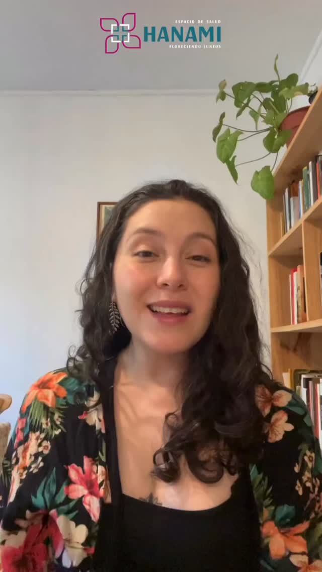 Elegir dónde atenderte y quiénes te acompañan en tu proceso es una decisión fundamental para tu bienestar ✨
En Hanami creemos en un cuidado consciente, humano y respetuoso.
Por eso, nuestro espacio reúne a profesionales comprometidos, que te guían y acompañan de manera cercana, desde un enfoque interdisciplinario, entendiendo tu proceso de forma integral 🤍
Aquí no estás sola/o: caminamos contigo.
📍 Nos encontramos en Andrés de Fuenzalida 133, Providencia
📅 Agenda tu hora en www.espaciodesaludhanami.com
💬 O escríbenos por Instagram o WhatsApp
Tu bienestar merece tiempo, dedicación y un espacio seguro 🌸