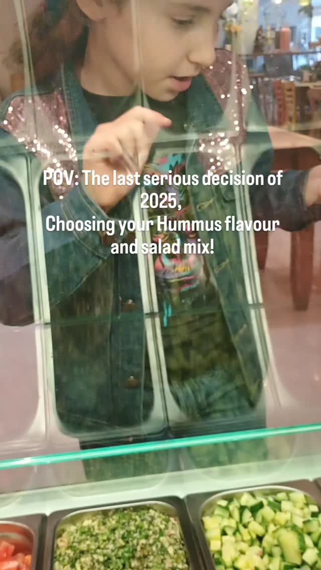 Last chance to grab your favourite chickpea dish!
Closing at 4pm.
See you soon...
#kingstonuponthames #hummuslove #SurreyUk #foodieoflondon