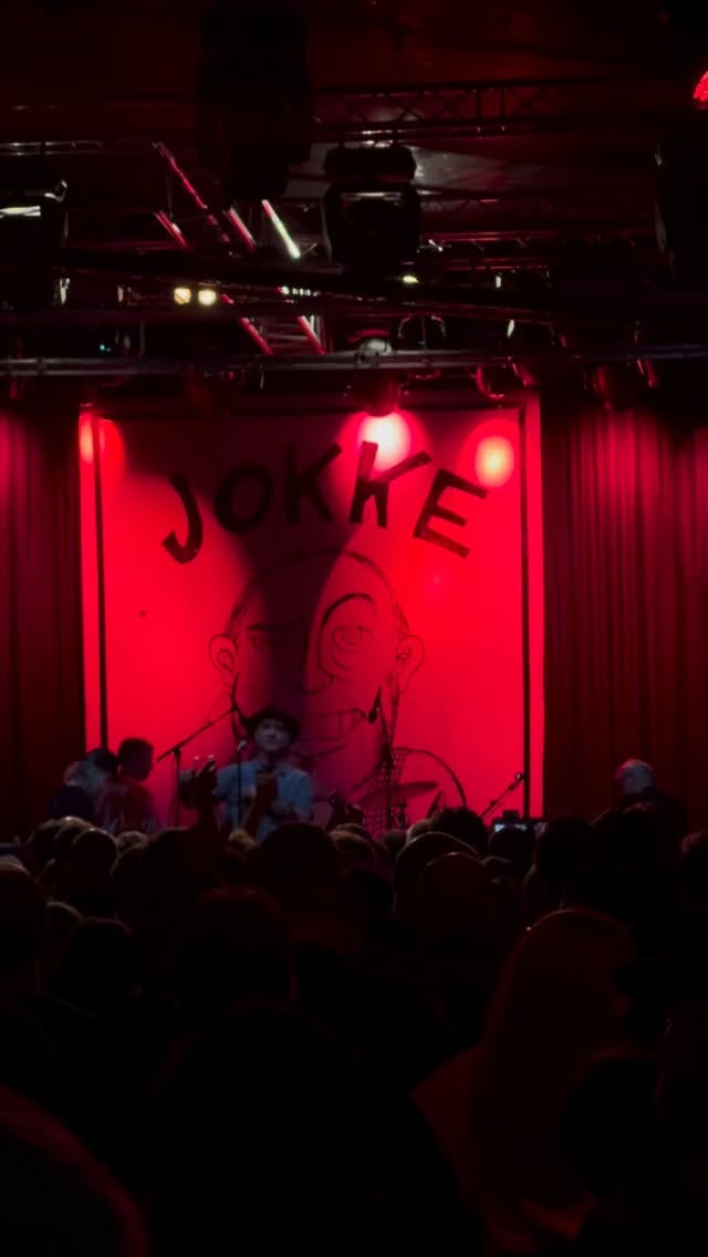 15 ÅR PÅ RAD - MINUS COVID
I dag markerte vi 15 år på rad med klassikerne til «Jokke». @valentourettes_band fyrer opp stemninga som vanlig.