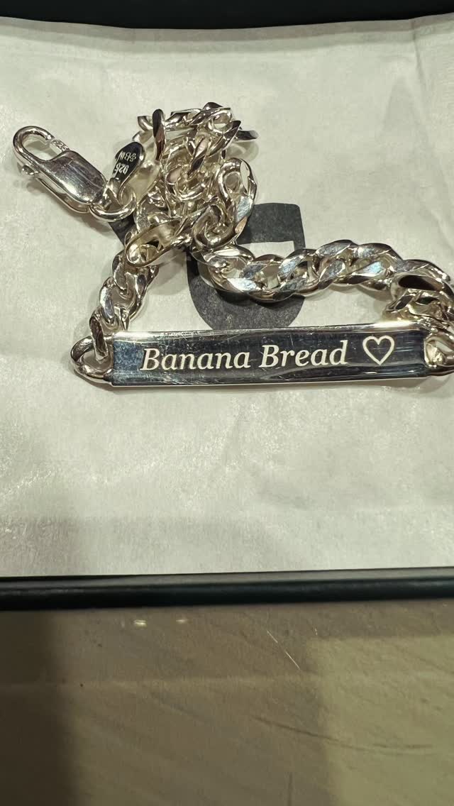 We do Laser engraving.
No limitations on materials or sizes.
#xmagineinc #laserengraving #giftengraving #personalizedgifts #customcreations