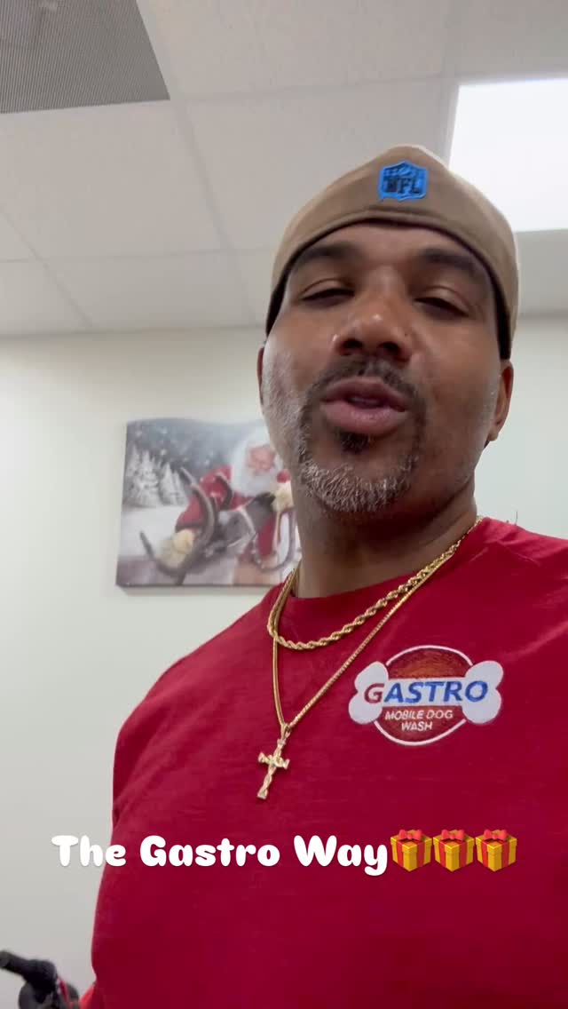 Don’t wait!!!!!! Gastro Mobile Dog Wash is awaiting the kiddos arrival🎁🎁🎁🎁#thegastroway #houston #doglovers #gastromobiledogwash #christmas