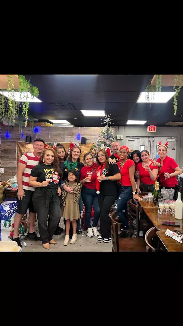 Christmas is better when it’s shared ✨🎄
Moments, conversations, the aroma of coffee and memories that stay in the heart.
Thank you for choosing us and being part of our days ❤️