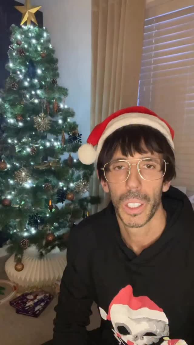 Ted’s Teesside Riddle - Day 7.
Can you guess who the famous Teessider is?
#Teesside #Middlesbrough #christmasriddles #teessideriddles #tedsriddle