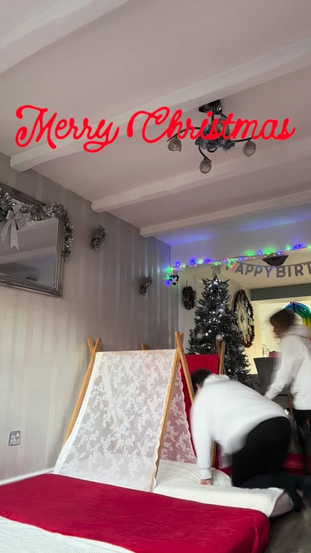 Christmas birthdays can be fun. This Christmas Teepee set up takes us an hour as it has so many intricate details. But it’s definitely worth it. Hope you agree #teepeehirekent