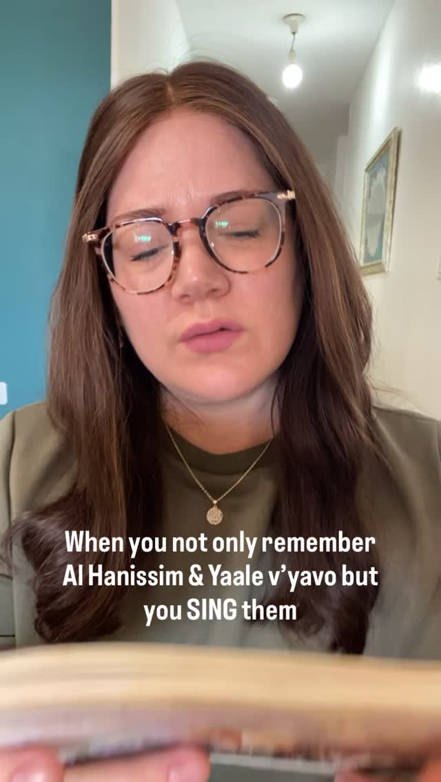 I can’t be the only one.
Chodesh tov and Chanukah Sameach 🤩✨💕