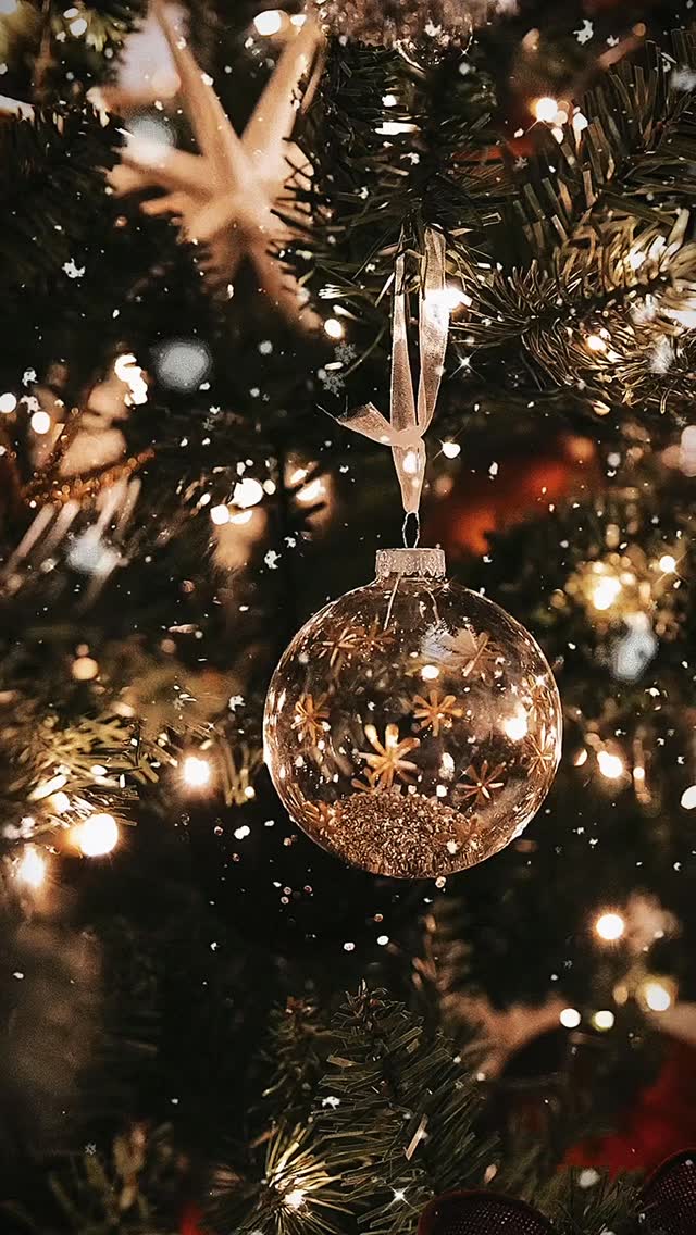 “Every unforgettable stay begins with a shared vision.
This Christmas, we’re thanking Erin, Sam and Kate for making it possible to create meaningful moments, lasting memories, and true luxury experiences down here in Costa Rica.
Grateful beyond words.” #guanacastevacationrentals #tamarindovacationrentals #luxuryvacationrentals #concierge #thankful