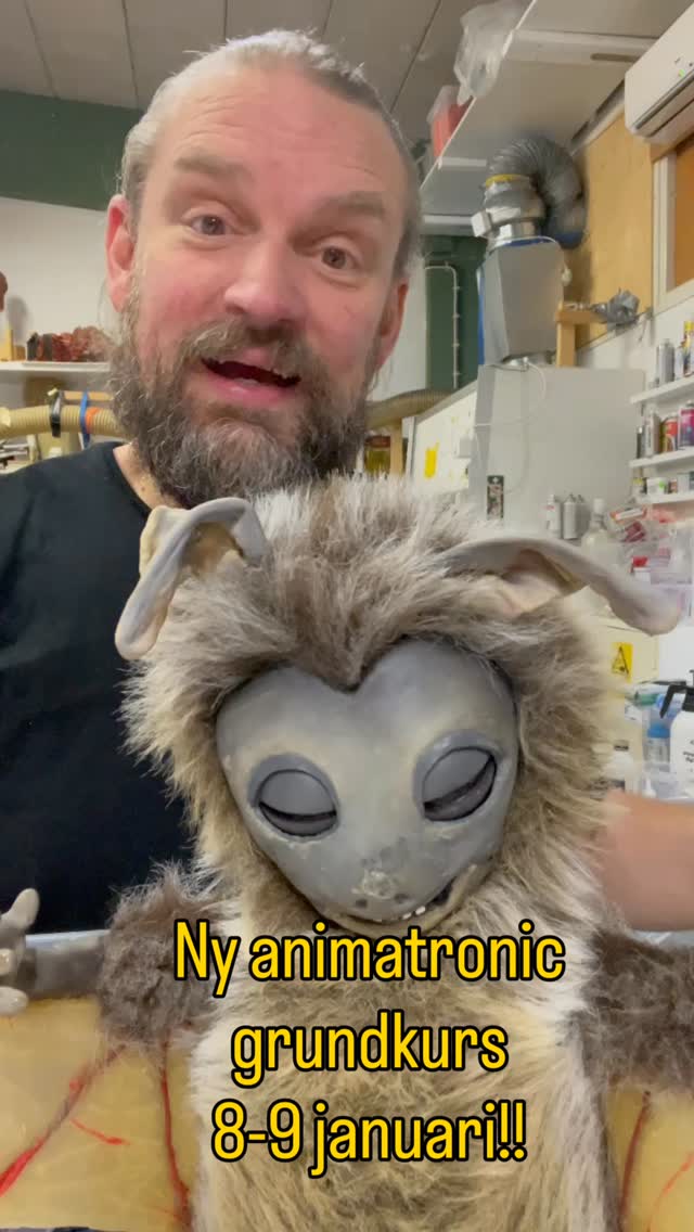 Jippi. Det kommer bli en animatronic grundkurs 8-9 januari dagtid. In och anmäl dig bums. Om du absolut inte kan vardags dagar så skriv in vilka andra datum du kan. För det finns en stor chans att det även blir en helg kurs lite längre fram. Men föst och främst välkommen 8-9 ja Januari som är ett fastslaget datum. Länk i bio eller googla spixa och kurser så kommer du till hemsidan med mer information.