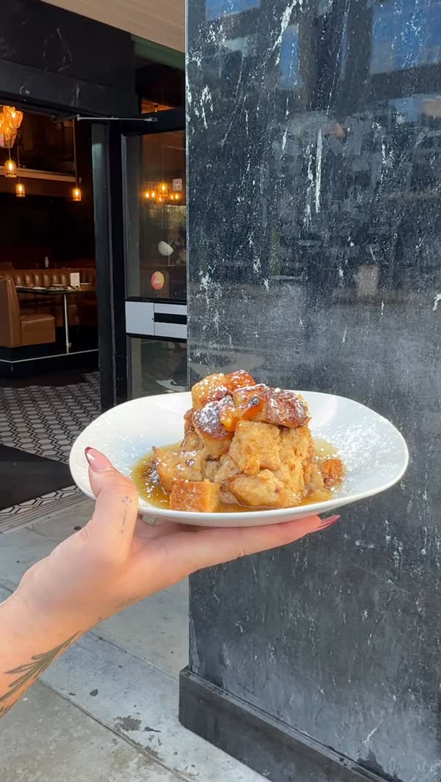 Everyone talks about dinner dates… but have you ever gone out just for dessert?
.
.
.
.
Life’s too short to save the best for last. Come treat yourself to something sweet first at The Carvery.
#DessertFirst #TheCarveryLB #LongBeachEats #SweetToothClub #DateNightDoneRight