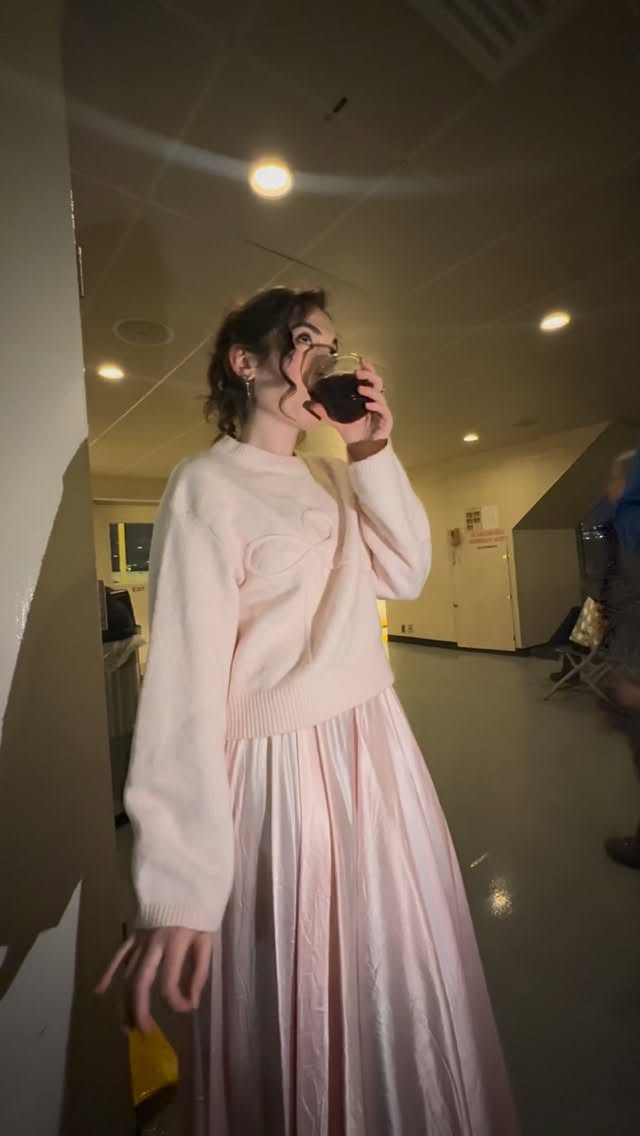 Limited time only!
🚢 Circle Line Holiday Harbor Lights Cruise
🗓️ Nov 28 - Jan 4
📸 Enjoy postcard-worthy views with seasonal cocktails, hot chocolate, beer, wine & snacks from the onboard bar.
🏷️ #nycchristmas #nycholidays #statueofliberty #friendsmas #thingstodoinnyc