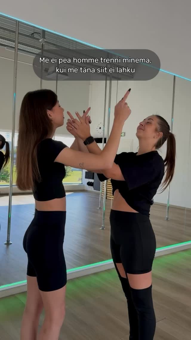 Trenn algab lausega: „Me tulime ju ainult korraks? 😁
———
Тренировка начинается с фразы: «мы же ненадолго?» 😁