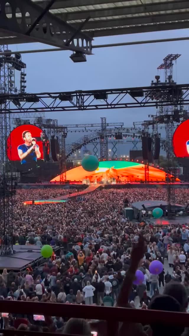 โจ 2025 โจ
Merry Christmas and a Happy New Year! ๐
2025 has been another cracking year with lots of exciting new ventures and challenges! We couldnโt have done it without all of our fabulous team members, clients and suppliers so thank you!
Bring on 2026! ๐ฉท๐