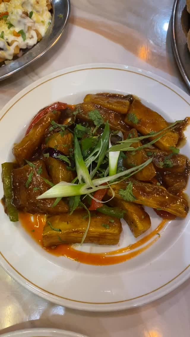 A short review … Excellent- Go there!
❤️ Chilli Mogo, Bhel Puri, Papde Chaat, pilau rice, paneer tikka masala, garlic naan.
#bedford #discoverbtown