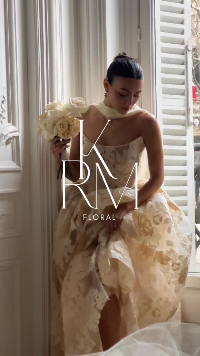 A year of beautiful weddings and meaningful collaboration.
Forever grateful to the couples, venues and creatives behind these moments 🤍
#WeddingFloralDesign
#ModernRomanticWeddings
#EditorialWeddingFlowers
#EastMidlandsWeddings
#gardeninspiredfloristry