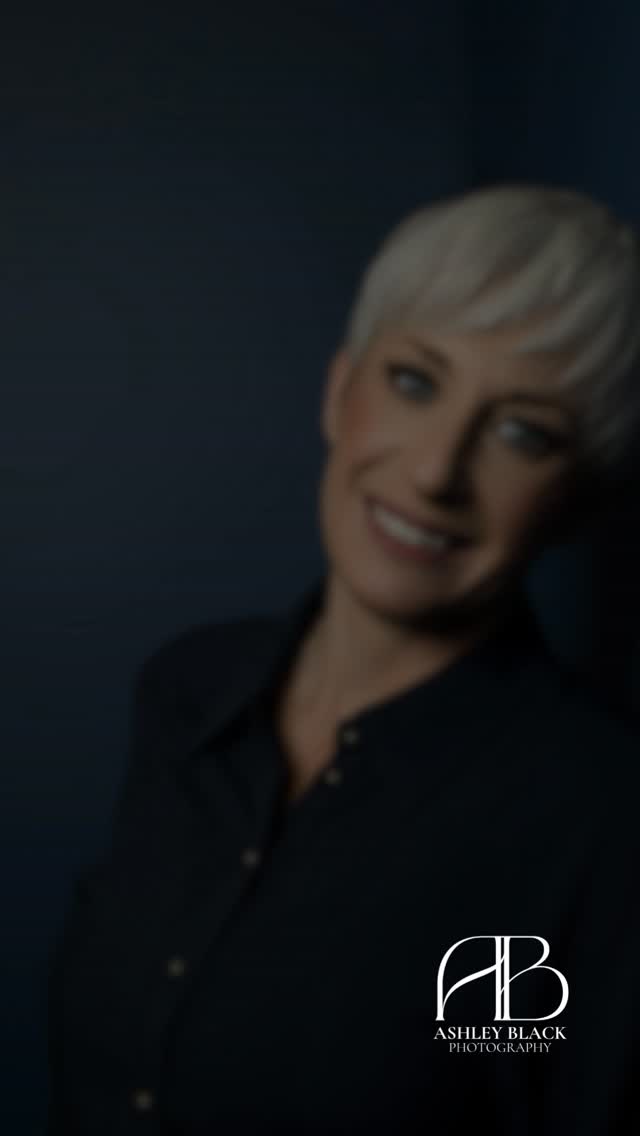 Every year, I meet women who want a fresh start in their business or career—but their photos still tell last year’s story.
Old images can quietly keep you stuck in the past, making it harder to step into new opportunities.
If you want to show up as the leader you are now, your visuals have to match your vision.
Message me to claim your spot for an early 2026 session and step into the new year with confidence. ✅
#ChampaignPhotographer #FreshStart #ProfessionalWomen #NewYearNewYou #BrandYou #2026Bookings #ChampaignIL #CentralIllinoisPhotographer