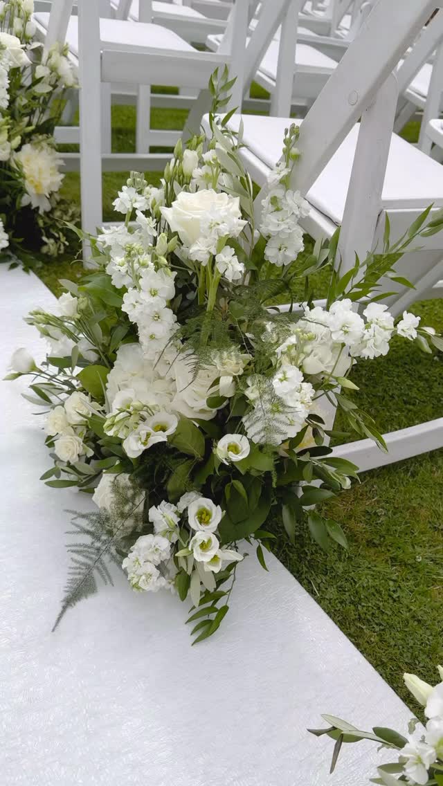 If you’re planning a 2027 or 2028 wedding, now is a lovely time to begin your floral journey.
There are very limited spaces remaining for 2026.
💐 Please DM to arrange a consultation.
#weddingflowers
#essexflorist
#weddinginspiration
#floraldesign
#weddingflorals